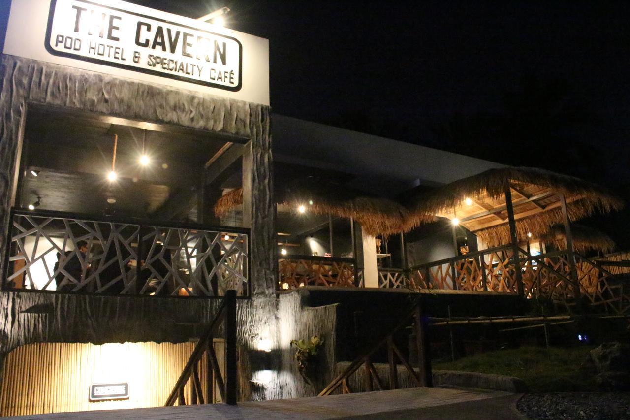 The Cavern Pod Hotel & Specialty Cafe El Nido Kültér fotó