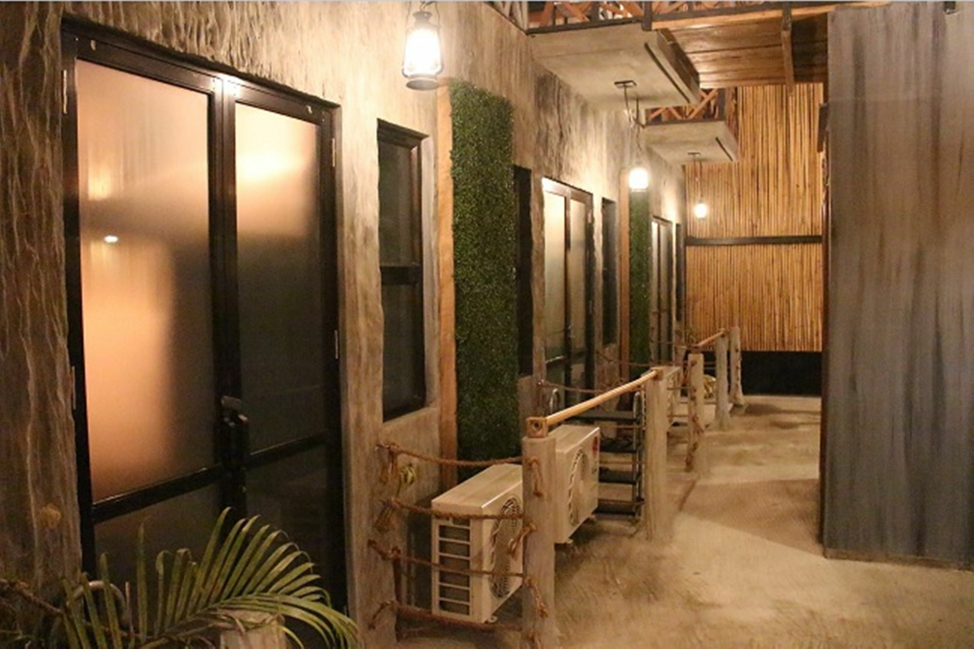 The Cavern Pod Hotel & Specialty Cafe El Nido Kültér fotó